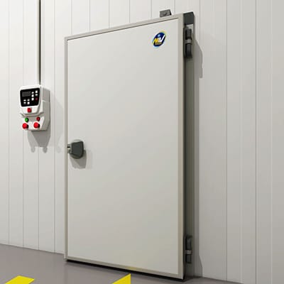 INDUSTRIAL REFRIGERATOR DOOR ON HINGE FOR NEGATIVE TEMPERATURE 250BT